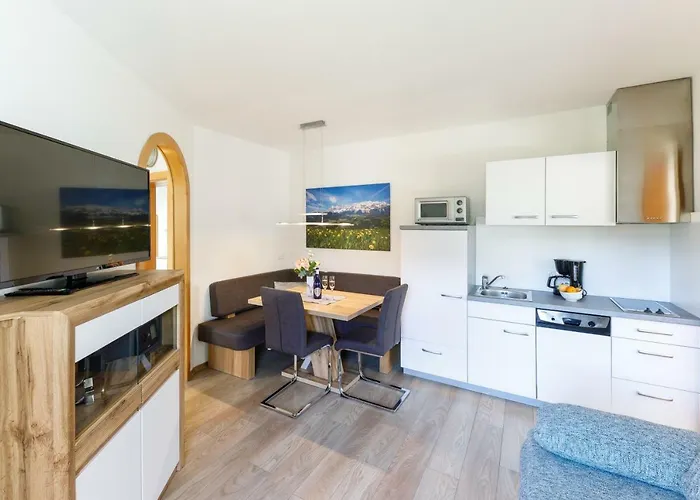 Haus Scherz * 斯拉德明